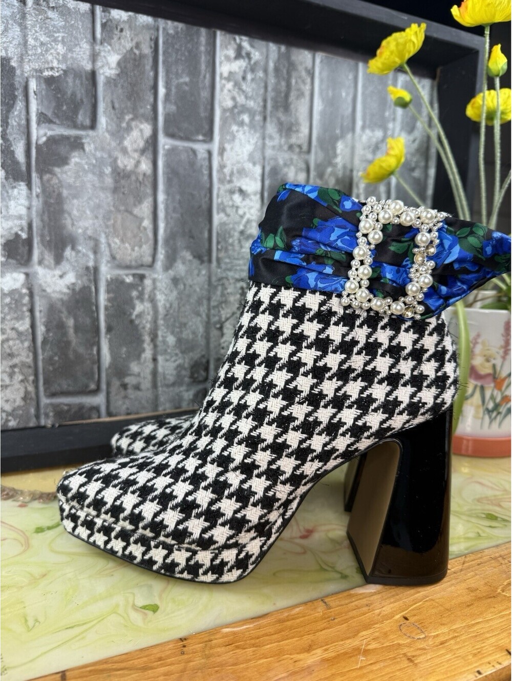 Betsey Johnson Idris Houndstooth Rhinestone Pearl Zip Bootie Pointed 9M